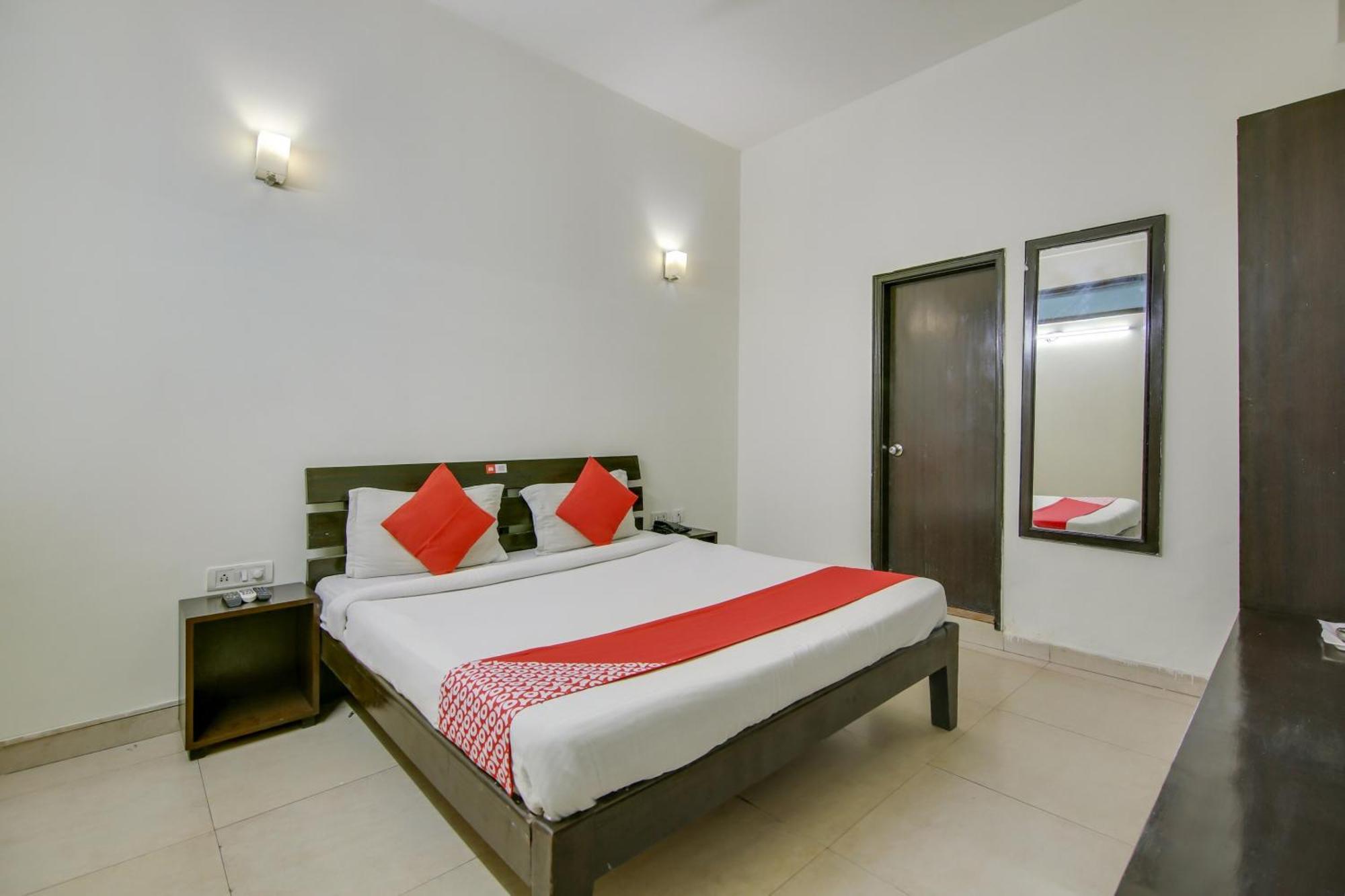 Hotel O Dream View Near Omaxe Celebration Mall Gurgaon Exterior photo